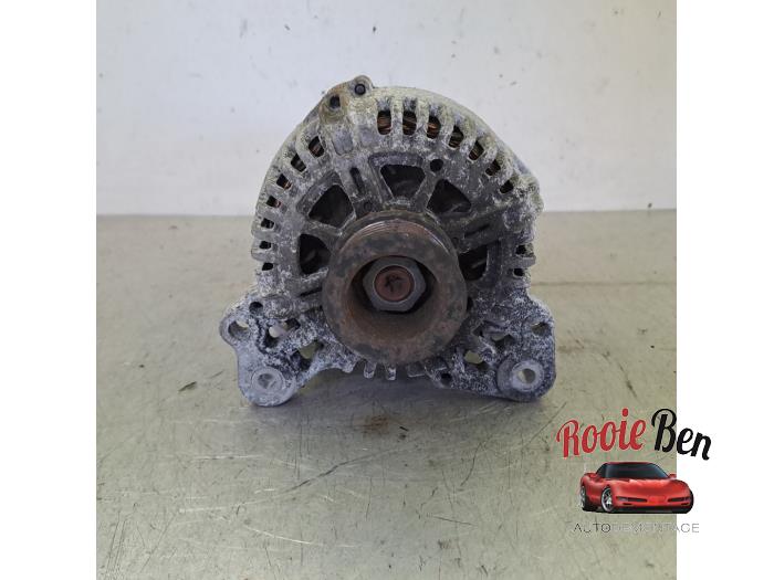 Gebruikte Dynamo Volkswagen Polo V (6R) 1.4 16V Prijs € 30,00 Margeregeling aangeboden door Rooie Ben autodemontage