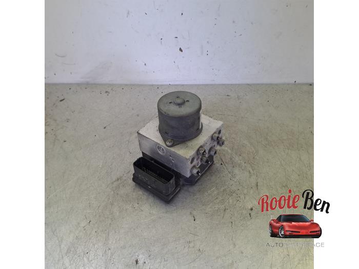 Gebruikte ABS Pomp Mini Mini (R56) 1.6 16V One Prijs € 100,00 Margeregeling aangeboden door Rooie Ben autodemontage