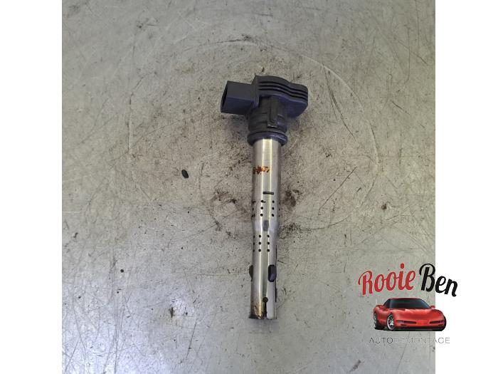 Gebruikte Bobine Volkswagen Golf V (1K1) 2.0 GTI 16V FSI Turbo Prijs € 15,00 Margeregeling aangeboden door Rooie Ben autodemontage