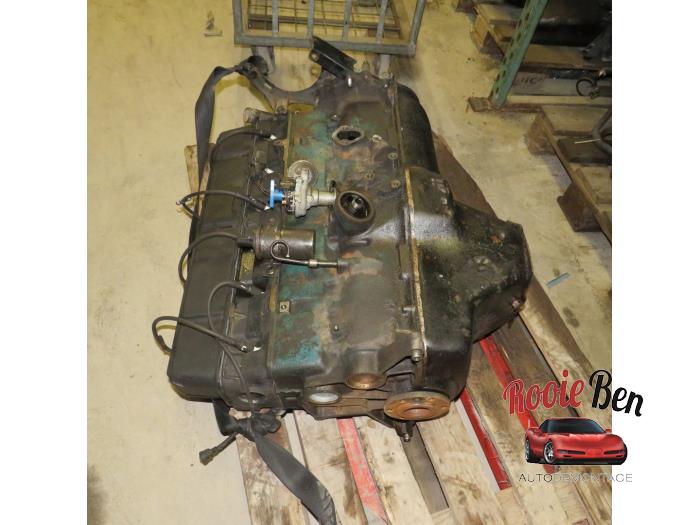 Gebruikte Motor Jeep Wrangler (YJ) 4.2 2BBL. Prijs € 500,00 Margeregeling aangeboden door Rooie Ben autodemontage