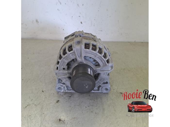Gebruikte Dynamo Renault Kadjar (RFEH) 1.3 TCE 140 FAP 16V Prijs € 75,00 Margeregeling aangeboden door Rooie Ben autodemontage