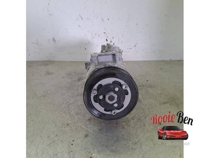 Gebruikte Aircopomp Volkswagen Polo VI (AW1) 1.0 MPi 12V Prijs € 75,00 Margeregeling aangeboden door Rooie Ben autodemontage