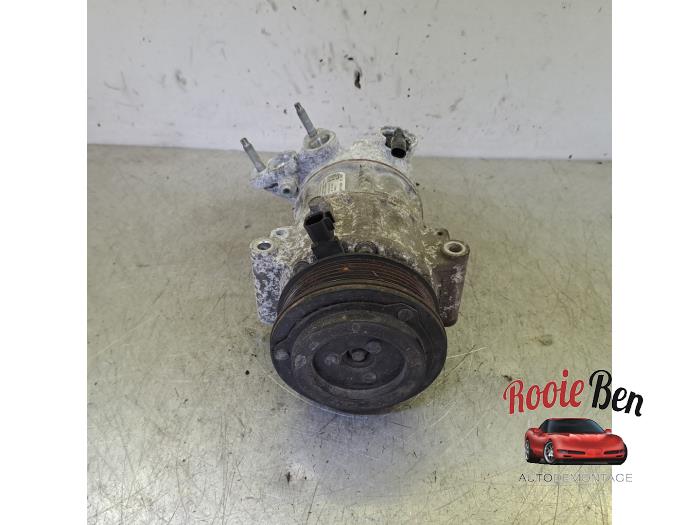 Gebruikte Aircopomp Ford Fiesta 7 1.0 EcoBoost 12V 100 Prijs € 60,00 Margeregeling aangeboden door Rooie Ben autodemontage