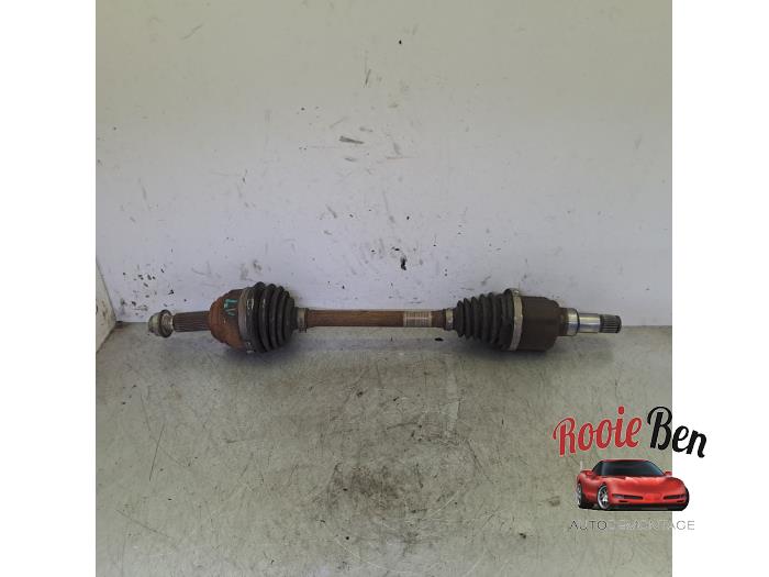 Gebruikte Steekas links-voor Ford Fiesta 7 1.0 EcoBoost 12V 100 Prijs € 50,00 Margeregeling aangeboden door Rooie Ben autodemontage