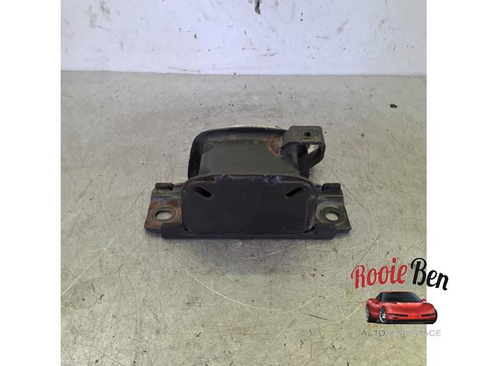 Gebruikte Motorrubber Opel Adam 1.2 16V Prijs € 25,00 Margeregeling aangeboden door Rooie Ben autodemontage