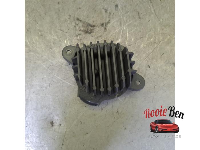 Gebruikte Module LED koplamp Peugeot 208 II (UB/UH/UP) 1.2 Vti 12V PureTech 130 Prijs € 50,00 Margeregeling aangeboden door Rooie Ben autodemontage