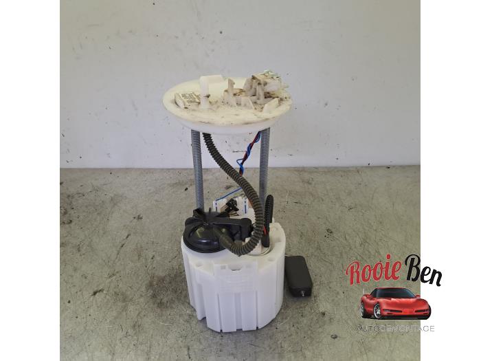 Gebruikte Tank element Pomp Opel Astra K 1.2 Turbo 12V Prijs op aanvraag aangeboden door Rooie Ben autodemontage