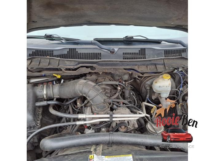 Gebruikte Motor Dodge Ram 1500 (DS/DJ/D2) 5.7 V8 Hemi 1500 4x2 Prijs op aanvraag aangeboden door Rooie Ben autodemontage