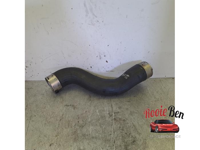Gebruikte Intercooler Slang Mercedes C (W204) 2.2 C-180 CDI 16V BlueEFFICIENCY Prijs € 20,00 Margeregeling aangeboden door Rooie Ben autodemontage