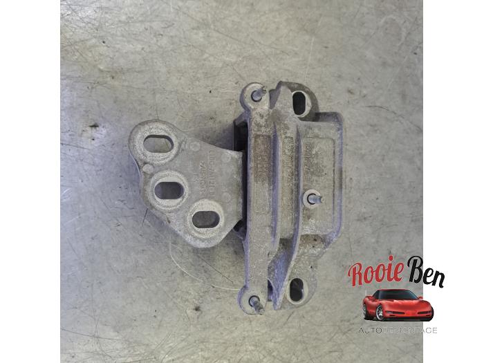 Gebruikte Motorrubber Ford Fiesta 7 1.0 EcoBoost 12V Prijs € 25,00 Margeregeling aangeboden door Rooie Ben autodemontage