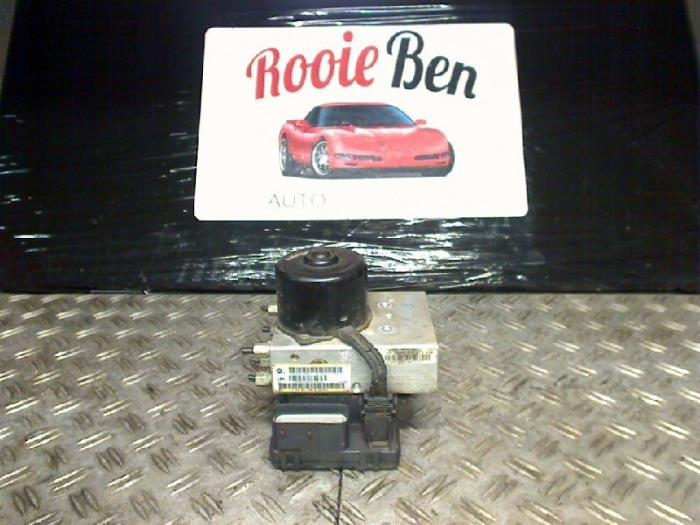 Gebruikte ABS Pomp Chrysler Neon II 2.0 16V LE,SE,CS,Sport Prijs € 50,00 Margeregeling aangeboden door Rooie Ben autodemontage