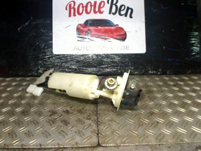 Gebruikte Tank element Pomp Chrysler Voyager 2.4i 16V Prijs € 14,00 Margeregeling aangeboden door Rooie Ben autodemontage