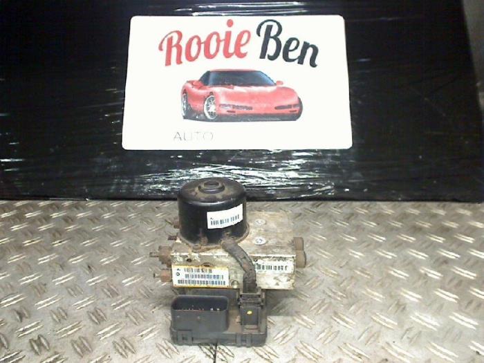Gebruikte ABS Pomp Chrysler 300 M 3.5 V6 24V Prijs € 50,00 Margeregeling aangeboden door Rooie Ben autodemontage