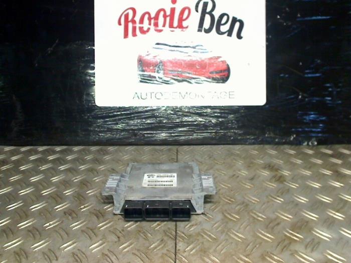 Gebruikte Computer Motormanagement Citroen C5 I Break (DE) 2.0 16V Prijs € 25,00 Margeregeling aangeboden door Rooie Ben autodemontage