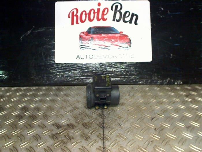 Gebruikte Luchthoeveelheidsmeter Mitsubishi Colt (CA/CC) 1.6 i 16V 4x4 Prijs € 10,00 Margeregeling aangeboden door Rooie Ben autodemontage