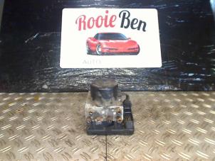 Gebruikte ABS Pomp Chrysler Sebring (JR) 2.7 V6 24V Prijs € 50,00 Margeregeling aangeboden door Rooie Ben autodemontage