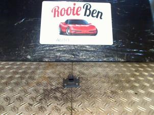 Gebruikte Nokkenas Sensor Chrysler Neon II 2.0 16V LE,SE,CS,Sport Prijs op aanvraag aangeboden door Rooie Ben autodemontage