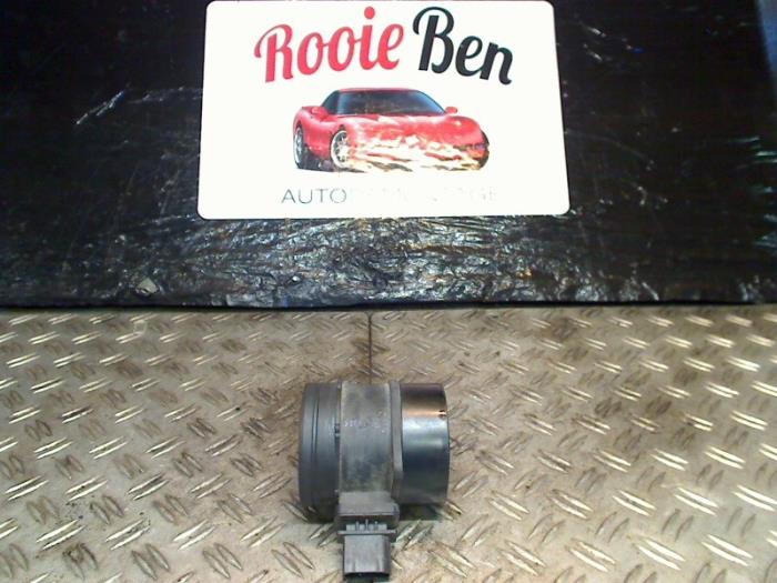 Luchthoeveelheidsmeter van een Chrysler 300 C 3.0 CRD V6 24V 2005