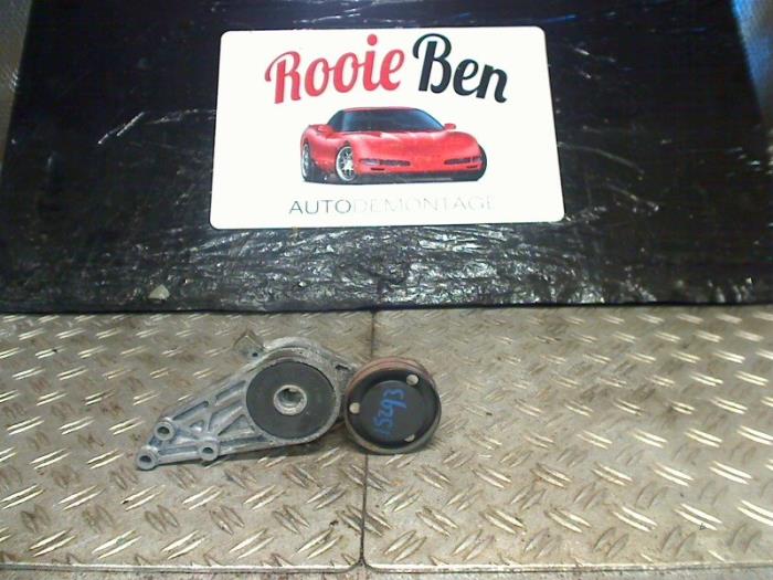 Gebruikte Spanrol Multiriem Volkswagen Passat (3B2) 1.8 T 20V Prijs € 15,00 Margeregeling aangeboden door Rooie Ben autodemontage