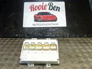 Gebruikte Computer Body Control Chrysler Voyager/Grand Voyager (RG/RS) 2.5 CRD 16V Prijs € 50,00 Margeregeling aangeboden door Rooie Ben autodemontage