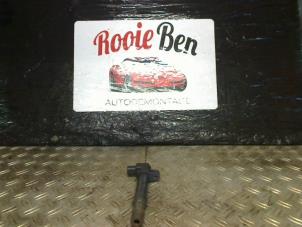 Gebruikte Bobine Jeep Grand Cherokee (WG/WJ) 4.7i V-8 Prijs € 35,00 Margeregeling aangeboden door Rooie Ben autodemontage