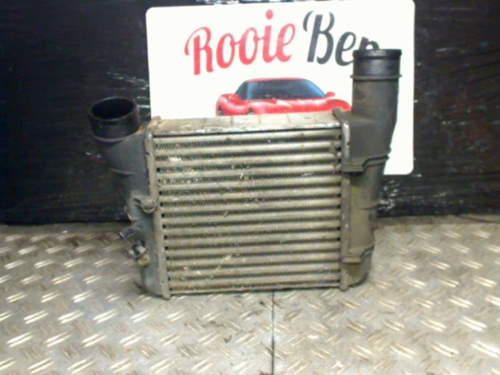 Gebruikte Intercooler Audi A4 (B7) 2.0 TDI Prijs € 50,00 Margeregeling aangeboden door Rooie Ben autodemontage