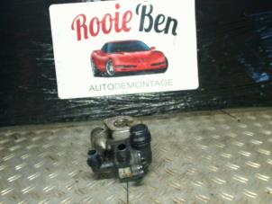 Gebruikte Waterpomp BMW 1 serie (E87/87N) 116i 1.6 16V Prijs € 100,00 Margeregeling aangeboden door Rooie Ben autodemontage