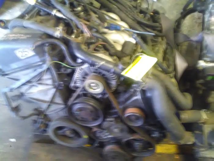 Gebruikte Motor Ford Usa Continental 4.6 32V Prijs € 1.000,00 Margeregeling aangeboden door Rooie Ben autodemontage