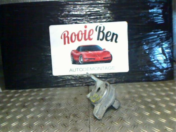 Gebruikte Motorrubber Opel Zafira (M75) 1.6 16V Prijs € 15,00 Margeregeling aangeboden door Rooie Ben autodemontage