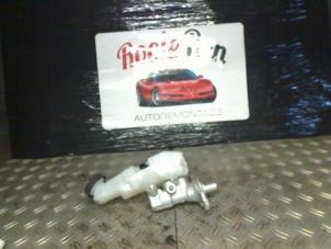 Gebruikte Hoofdremcilinder Dacia Sandero II 0.9 TCE 12V Prijs € 20,00 Margeregeling aangeboden door Rooie Ben autodemontage