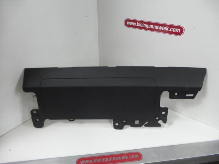 Tesla Model 3 Knie airbags rechts voorraad Onderdelenlijn.nl