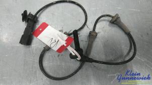 Gebruikte ABS Sensor Renault Master Prijs € 30,00 Margeregeling aangeboden door Klein Gunnewiek Autodemontage & Motorentechniek