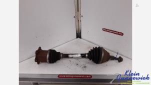 Gebruikte Aandrijfas links-voor Volkswagen Passat Prijs € 150,00 Margeregeling aangeboden door Klein Gunnewiek Autodemontage & Motorentechniek