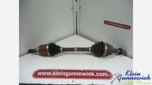 Gebruikte Aandrijfas links-voor Ford Focus Prijs € 135,00 Margeregeling aangeboden door Klein Gunnewiek Autodemontage & Motorentechniek