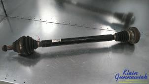 Gebruikte Aandrijfas rechts-voor Volkswagen Caddy Prijs € 27,00 Margeregeling aangeboden door Klein Gunnewiek Autodemontage & Motorentechniek