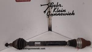Gebruikte Homokineetas rechts-voor Volkswagen Jetta Prijs € 95,00 Margeregeling aangeboden door Gebr.Klein Gunnewiek Ho.BV