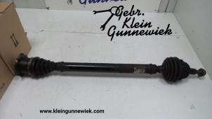 Gebruikte Aandrijfas rechts-voor Volkswagen Kever Prijs € 50,00 Margeregeling aangeboden door Gebr.Klein Gunnewiek Ho.BV