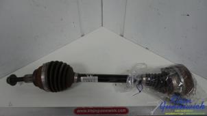 Gebruikte Cardanas links-voor (VWA) Volkswagen E-Golf Prijs € 75,00 Margeregeling aangeboden door Klein Gunnewiek Autodemontage & Motorentechniek