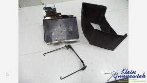 Gebruikte Accubak Nissan X-Trail Prijs € 20,00 Margeregeling aangeboden door Klein Gunnewiek Autodemontage & Motorentechniek