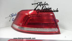 Gebruikte Achterlicht links Volkswagen Passat Prijs € 75,00 Margeregeling aangeboden door Gebr.Klein Gunnewiek Ho.BV