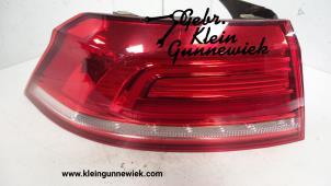 Gebruikte Achterlicht links Volkswagen Passat Prijs € 75,00 Margeregeling aangeboden door Gebr.Klein Gunnewiek Ho.BV