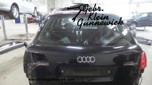 Gebruikte Achterklep Audi A4 Prijs € 75,00 Margeregeling aangeboden door Gebr.Klein Gunnewiek Ho.BV