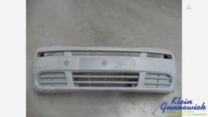 Gebruikte Voorbumper Opel Vivaro Prijs € 70,00 Margeregeling aangeboden door Klein Gunnewiek Autodemontage & Motorentechniek