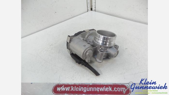 Gebruikte Gasklephuis Opel Astra Prijs € 31,00 Margeregeling aangeboden door Klein Gunnewiek Autodemontage & Motorentechniek