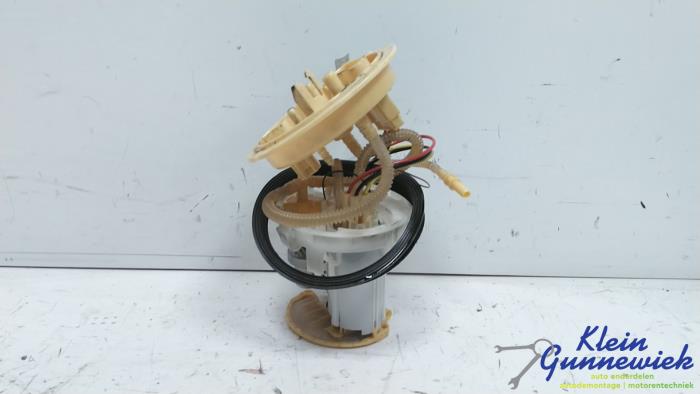 Gebruikte Tank element Pomp Audi A4 Prijs € 74,00 Margeregeling aangeboden door Klein Gunnewiek Autodemontage & Motorentechniek