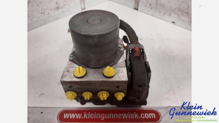 Gebruikte ABS Pomp Audi RS4 Prijs € 85,00 Margeregeling aangeboden door Klein Gunnewiek Autodemontage & Motorentechniek