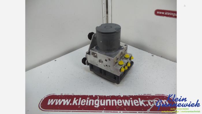 Gebruikte ABS Pomp Audi A8 Prijs € 88,00 Margeregeling aangeboden door Klein Gunnewiek Autodemontage & Motorentechniek