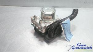 Gebruikte ABS Pomp Renault Koleos Prijs € 72,00 Margeregeling aangeboden door Klein Gunnewiek Autodemontage & Motorentechniek