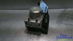 Gebruikte ABS Pomp Renault Koleos Prijs € 72,00 Margeregeling aangeboden door Klein Gunnewiek Autodemontage & Motorentechniek