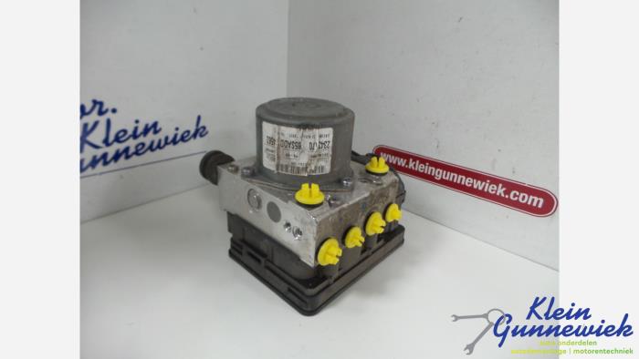 Gebruikte ABS Pomp Opel Insignia Prijs € 28,00 Margeregeling aangeboden door Klein Gunnewiek Autodemontage & Motorentechniek